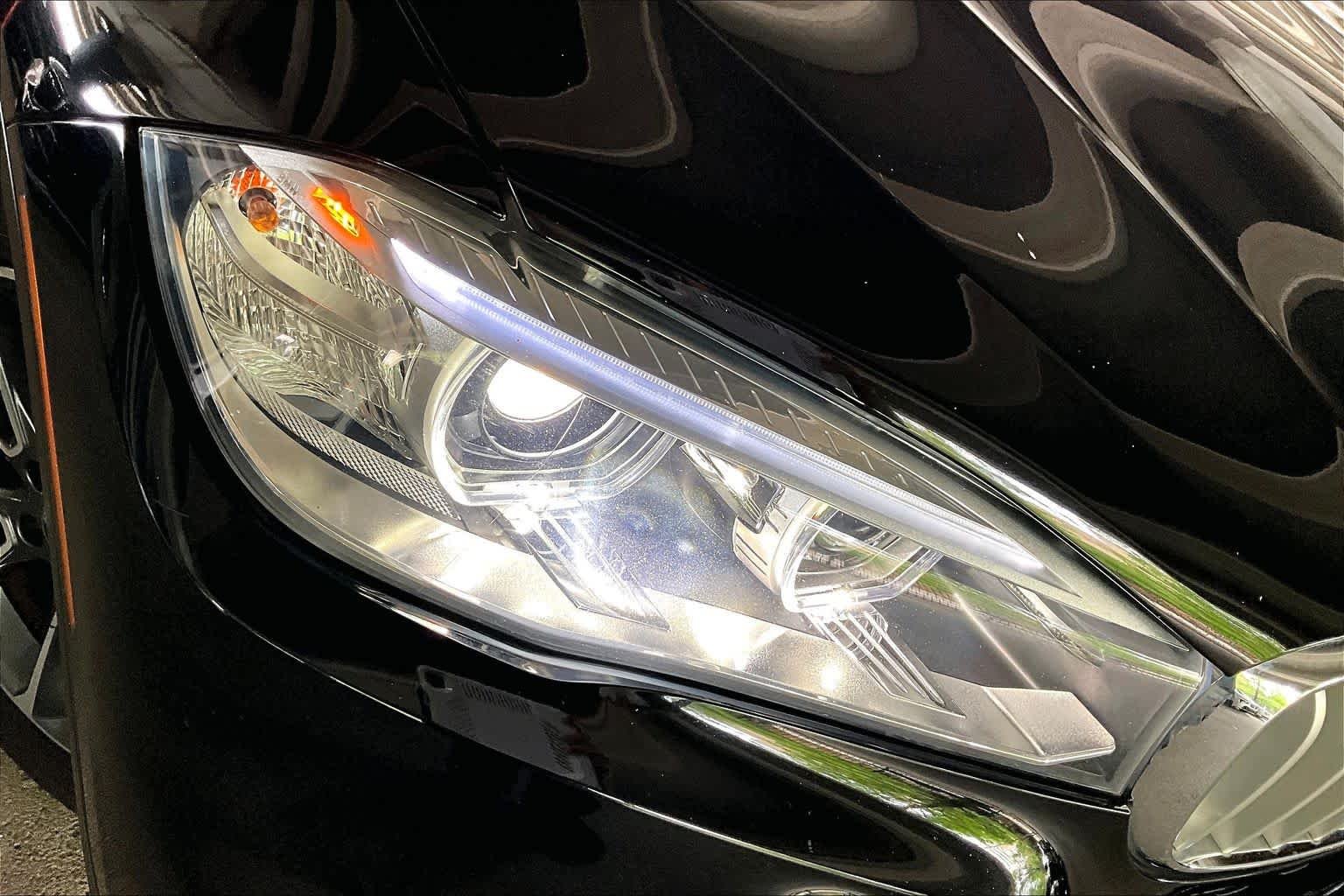 Used 2018 Jet Black BMW sDrive35i image 27