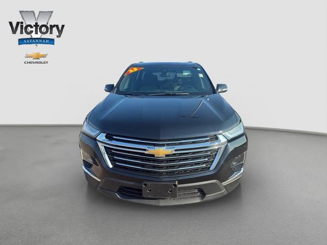 Used 2023 Chevrolet Traverse 1LT with VIN 1GNEVGKWXPJ264033 for sale in Kansas City