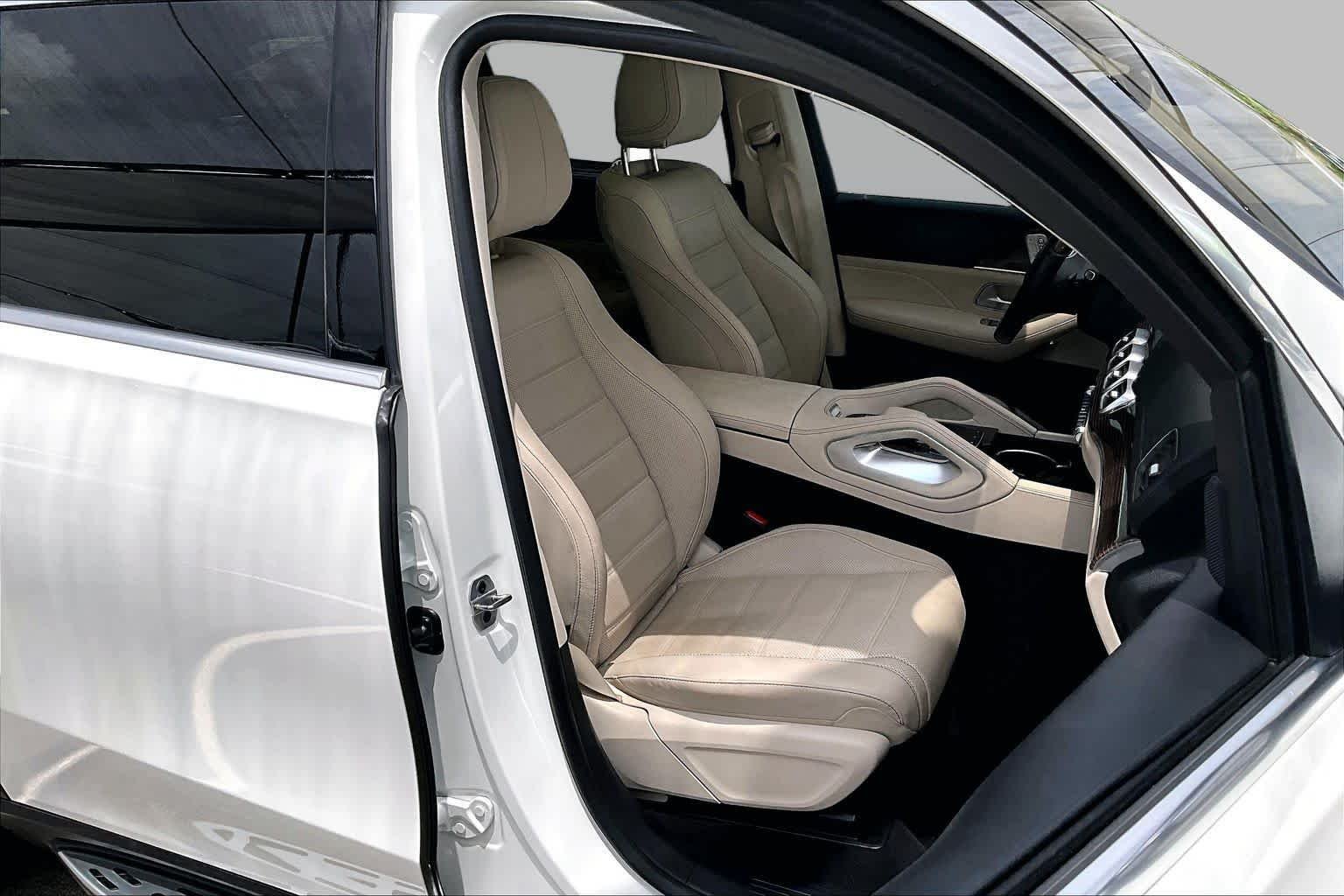 Used 2022 Polar White Mercedes-Benz GLS 450 image 9