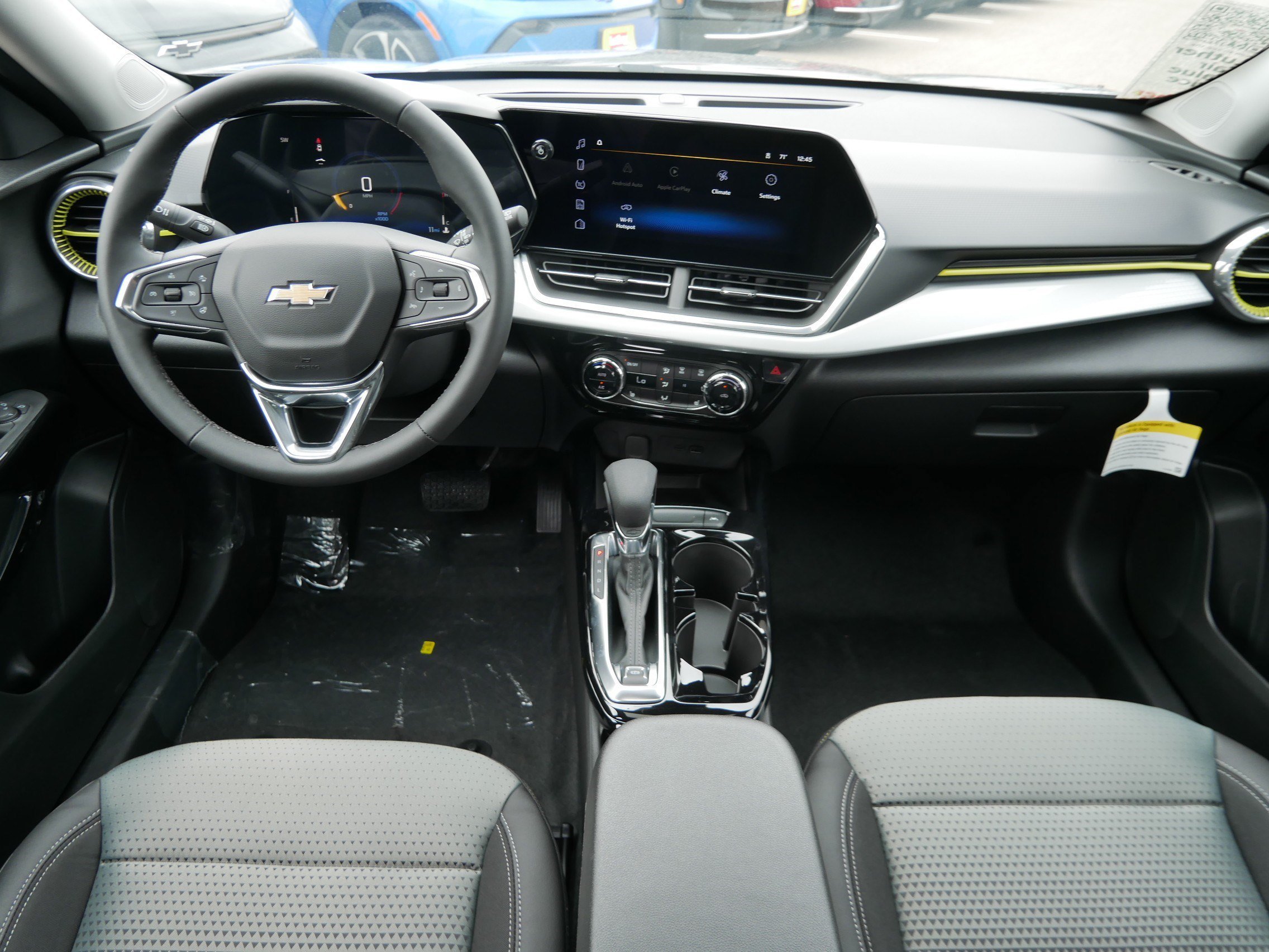 2026 Chevrolet Trax LT - Photo 6