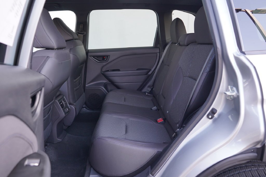 New 2026 ICE SILVER METALLIC Subaru Premium Hybrid image 31