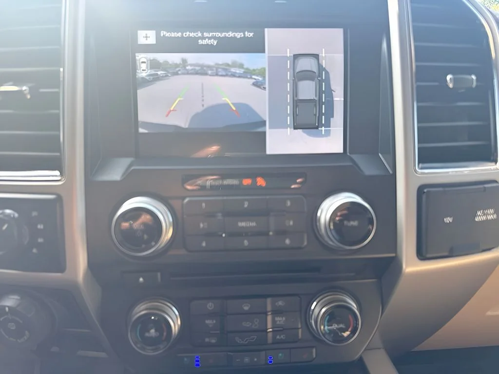 Used 2018 Gold Ford Lariat image 10