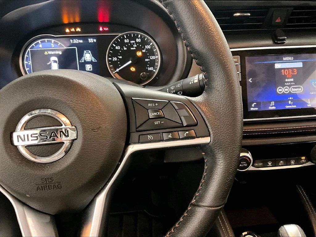 Used 2020 Black Nissan SR image 12