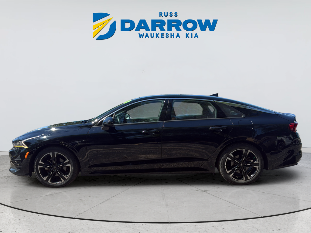 Used 2023 Black Kia GT-Line image 2