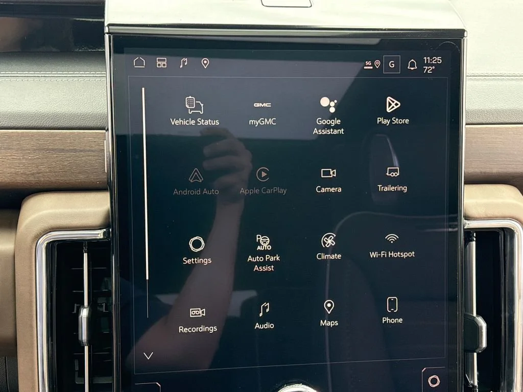 2026 GMC Yukon XL Denali Ultimate - Photo 24