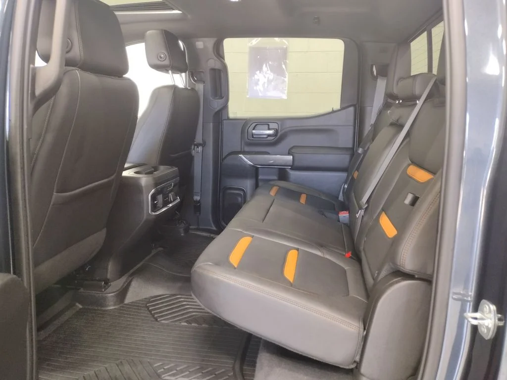 Used 2021 Blue GMC AT4 image 33