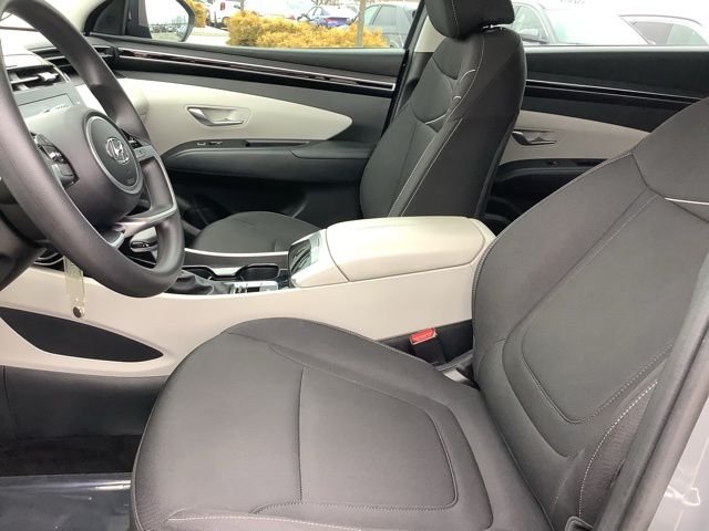 2024 Hyundai Tucson SE - Photo 18
