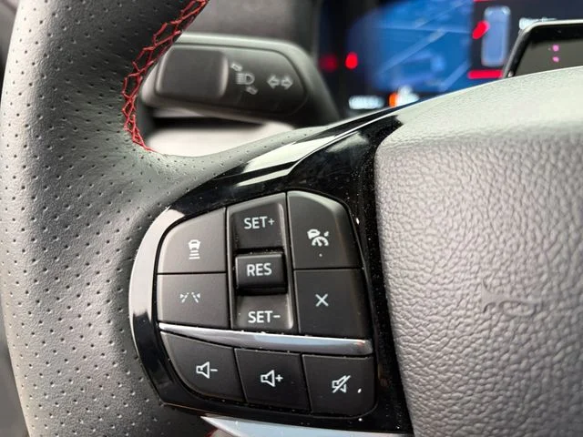 Used 2025 Black Ford ST-Line image 28