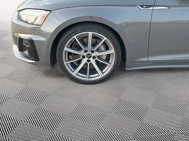 Used 2025  Audi 45 S line Premium image 7