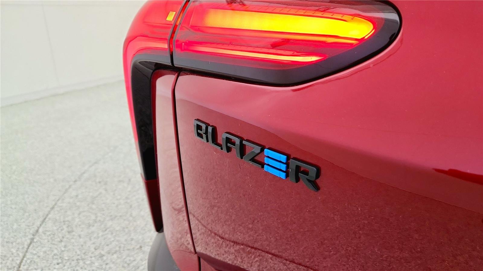 2025 Chevrolet Blazer EV RS - Photo 17
