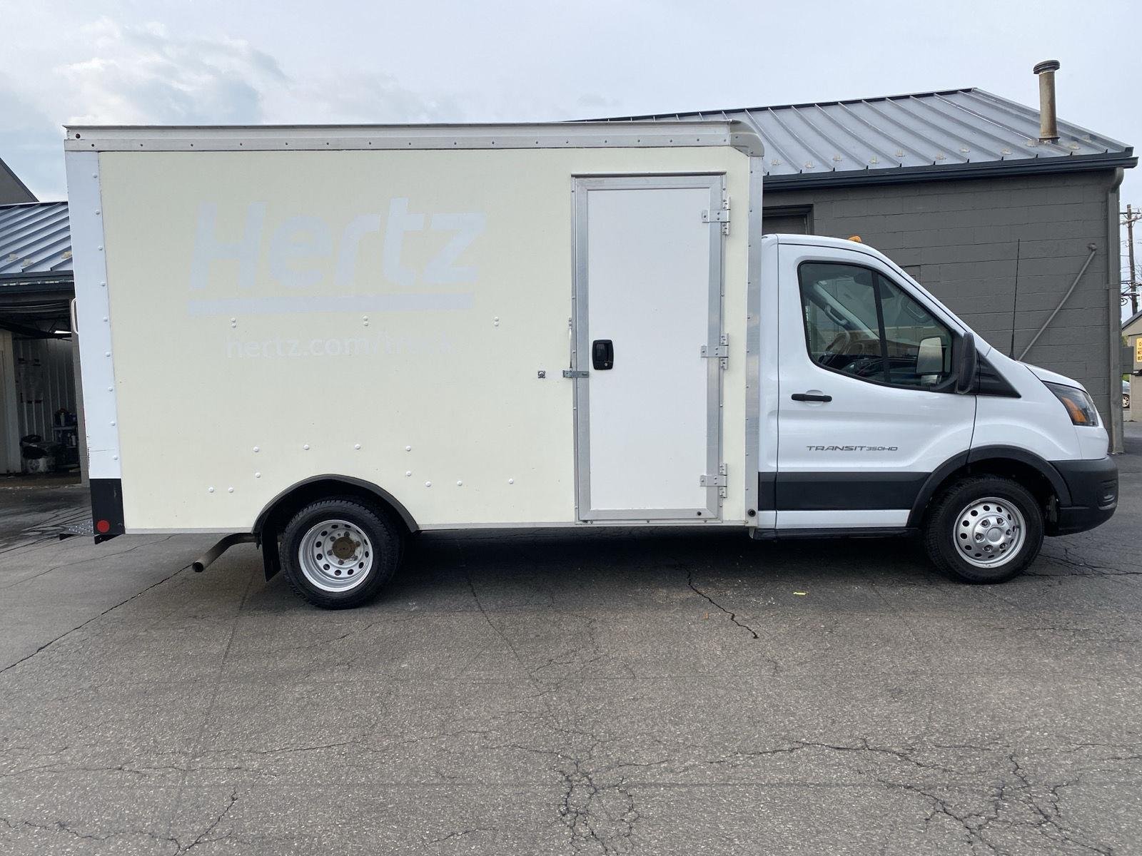 Used 2022 Oxford White Ford  image 8
