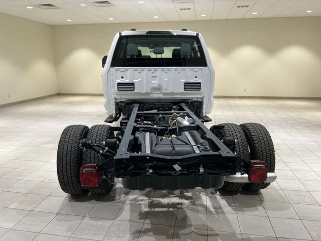 New 2026 Oxford White Ford F-350® XL image 4