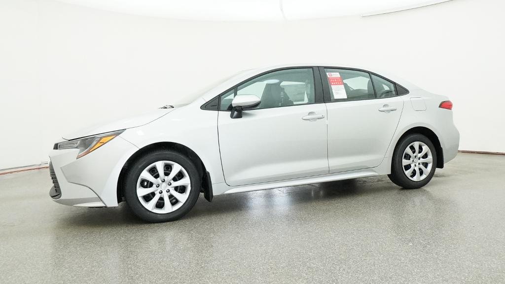 New 2026 Classic Silver Metallic Toyota LE image 4