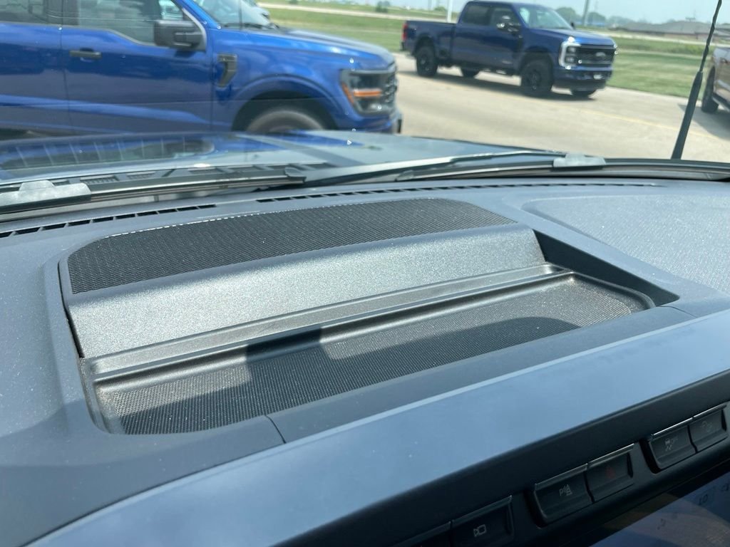 Used 2023 Gray Ford XLT image 47