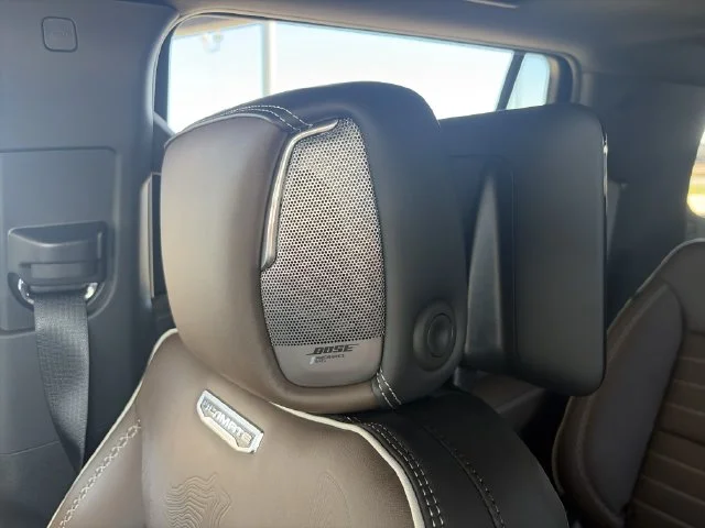 New 2027 White GMC Denali Ultimate image 29