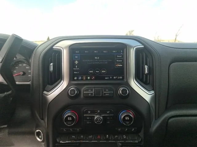 2019 Chevrolet Silverado 1500 LTZ - Photo 24