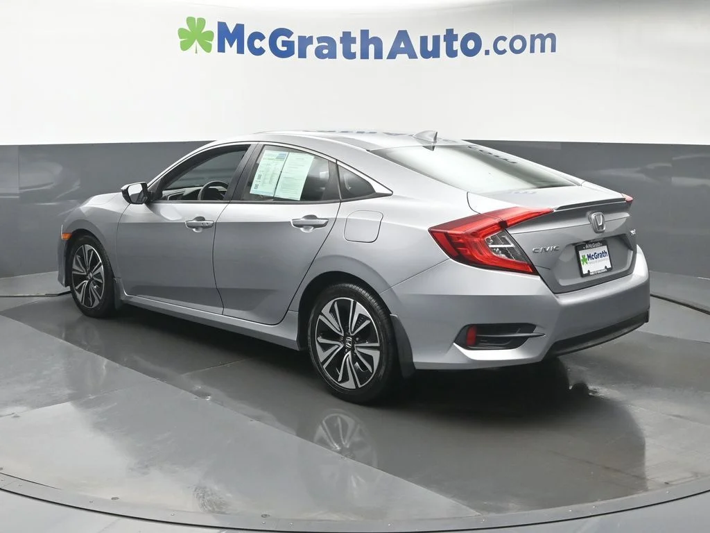 Used 2016 Silver Honda EX-T image 25