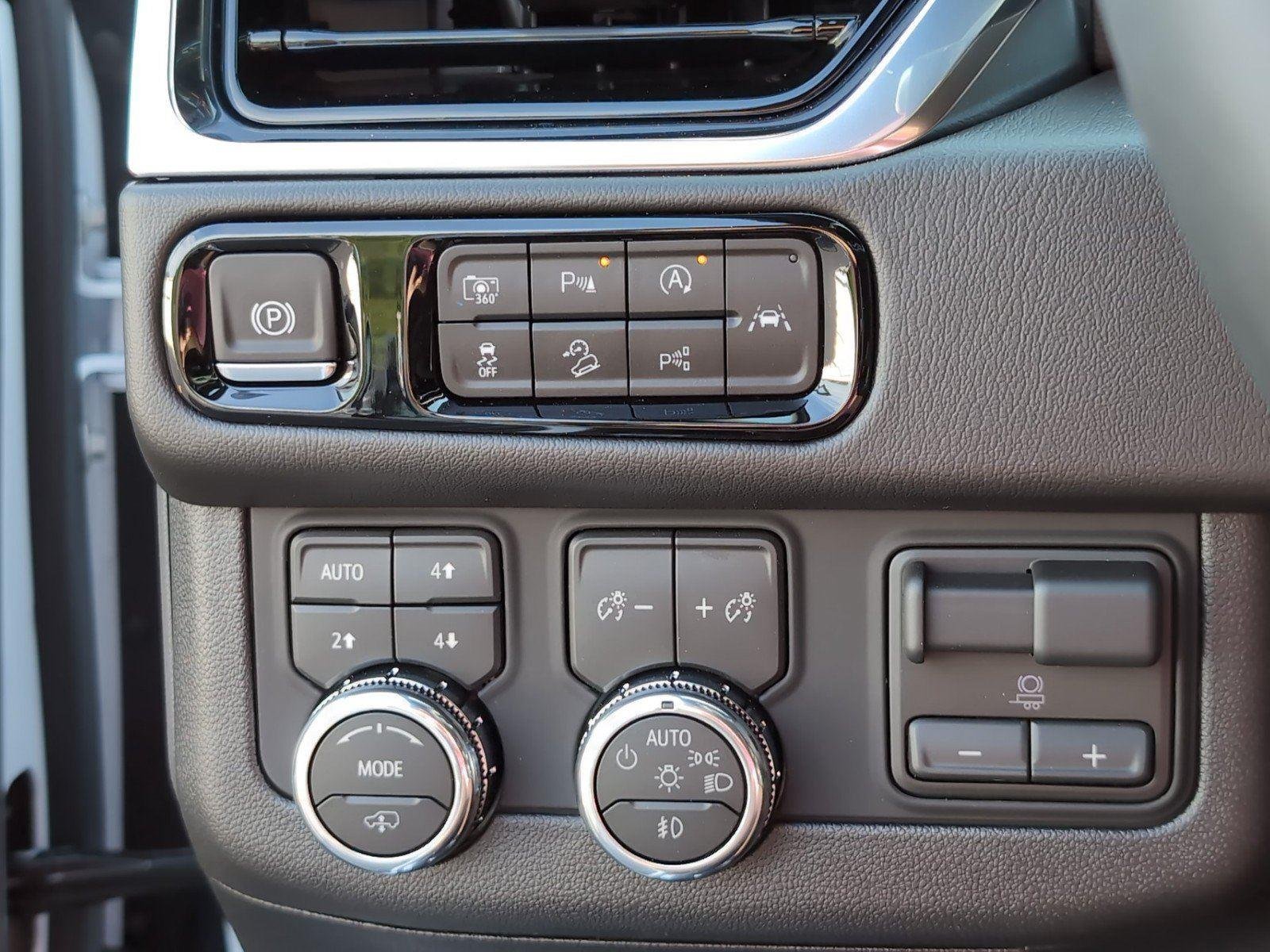 New 2026 Glacier White Tricoat GMC Denali image 33