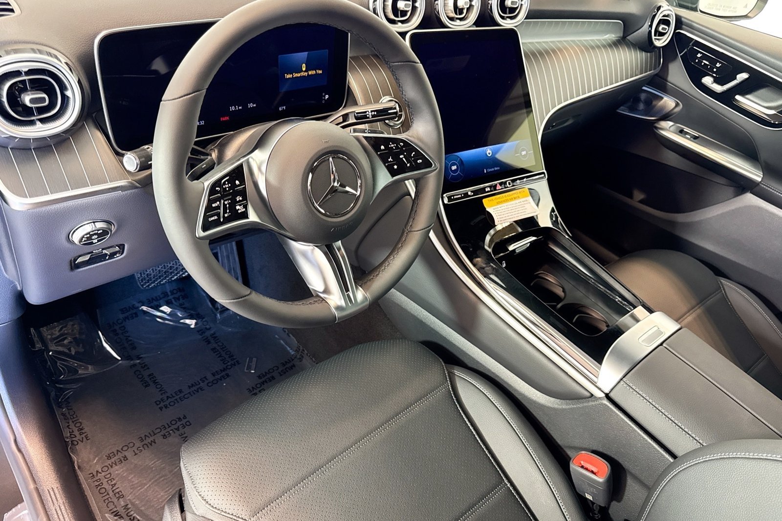 New 2026 Graphite Grey Metallic Mercedes-Benz GLC 300 image 9