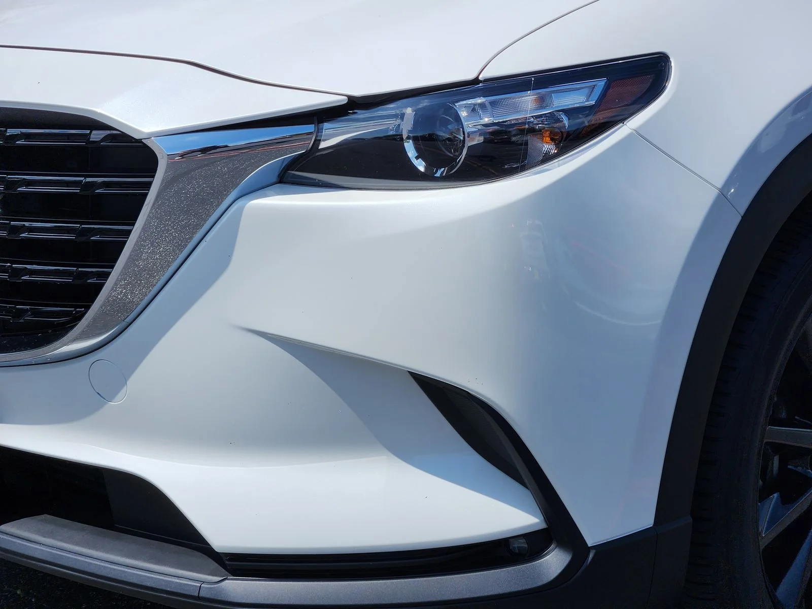 Used 2023 White Mazda Touring Plus image 6