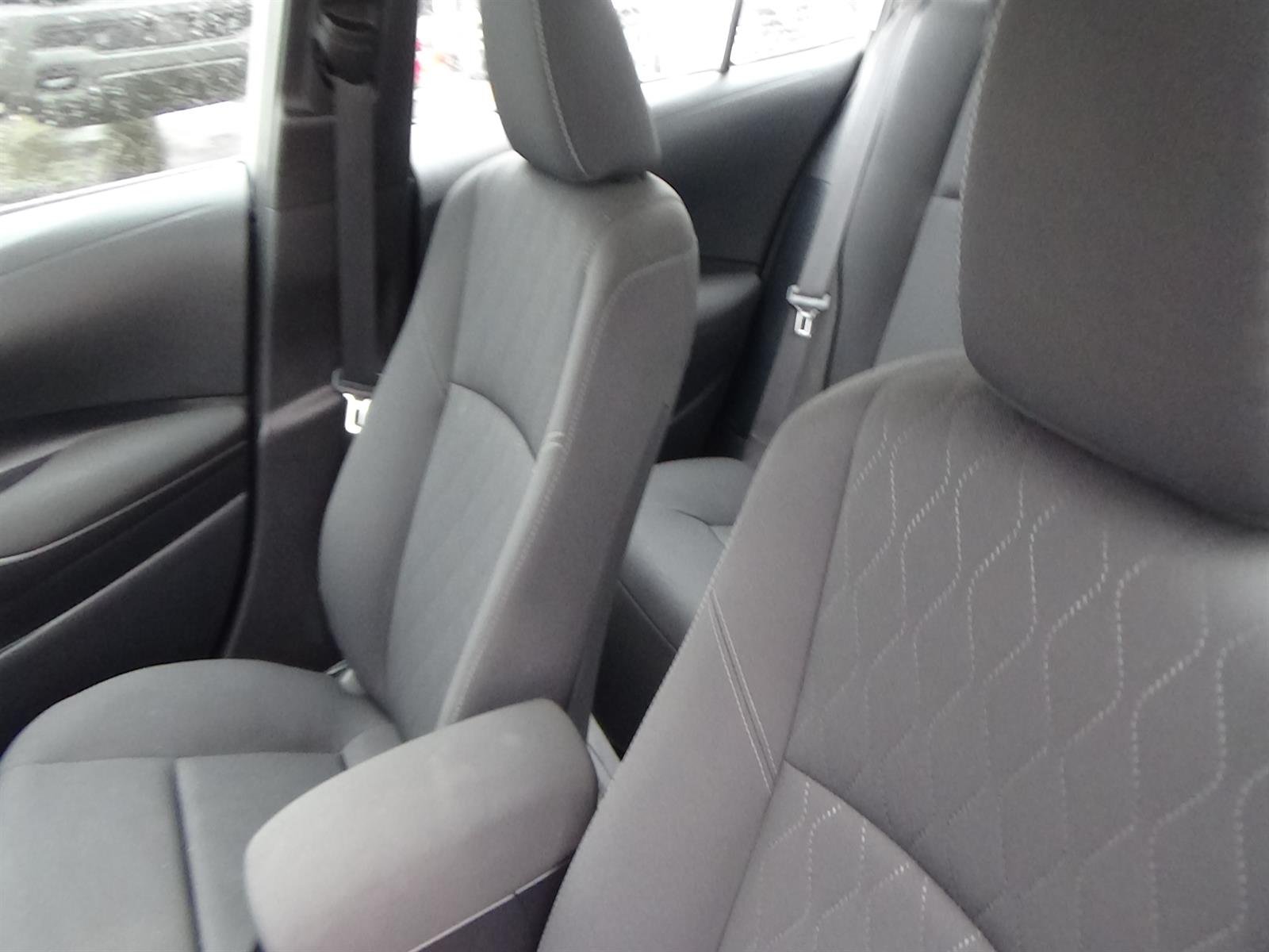Used 2025 Classic Silver Metallic (1f7) Toyota LE image 15