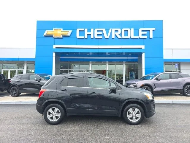 Used 2016 Black Chevrolet LT image 2