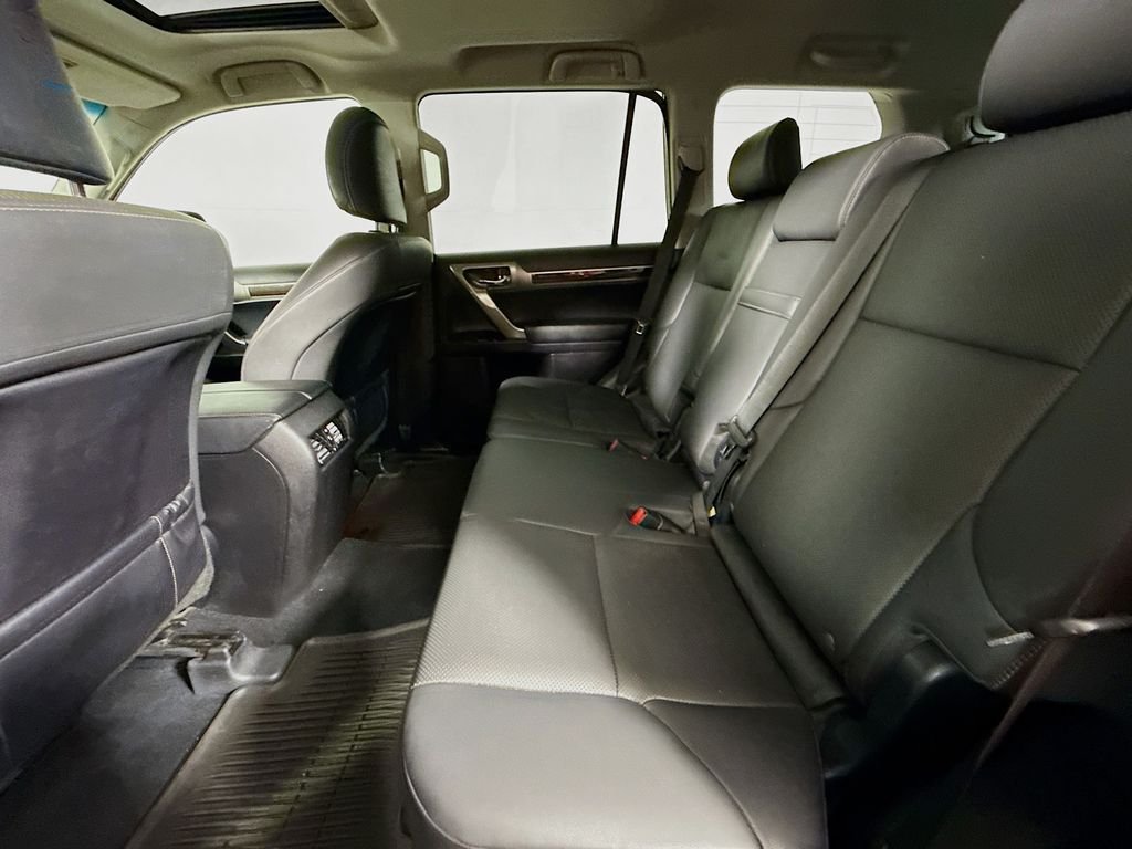 Used 2015 Black Onyx Lexus Base image 23