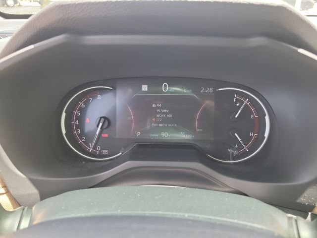 Used 2023 Red Toyota XLE Premium image 30