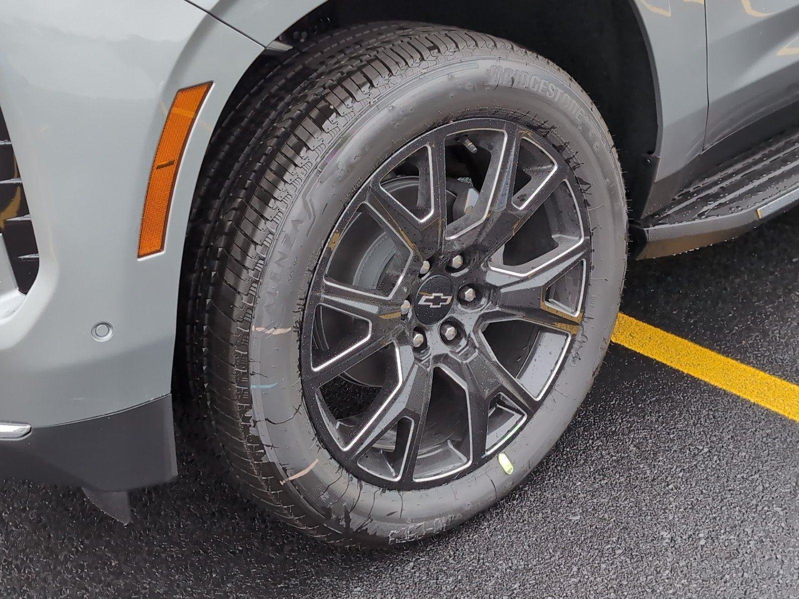 New 2026 Sterling Gray Metallic Chevrolet LT image 11