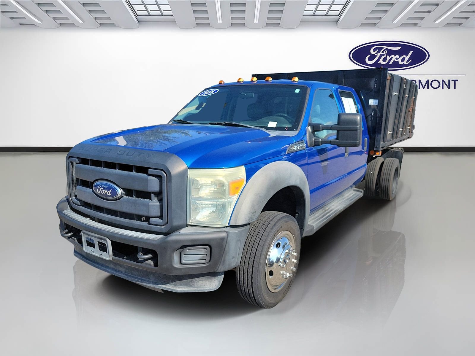 Used 2016 Black Ford XL image 2
