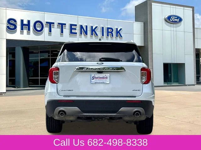 Used 2023 White Ford Limited image 7