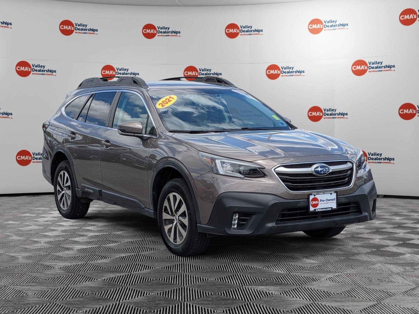 Used 2021 Brilliant Bronze Metallic Subaru Premium image 9
