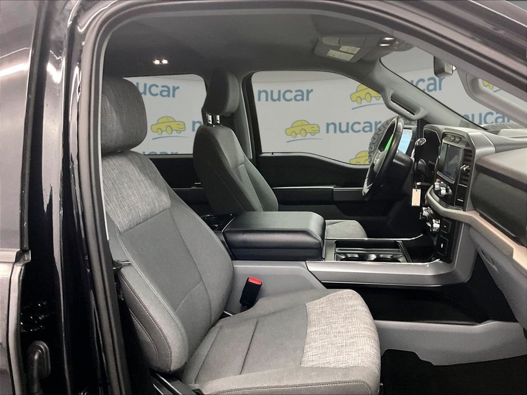 Used 2022 Black Metallic Ford XLT image 11