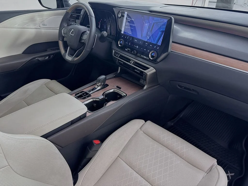 Used 2023 Gray Lexus 350 Luxury image 39