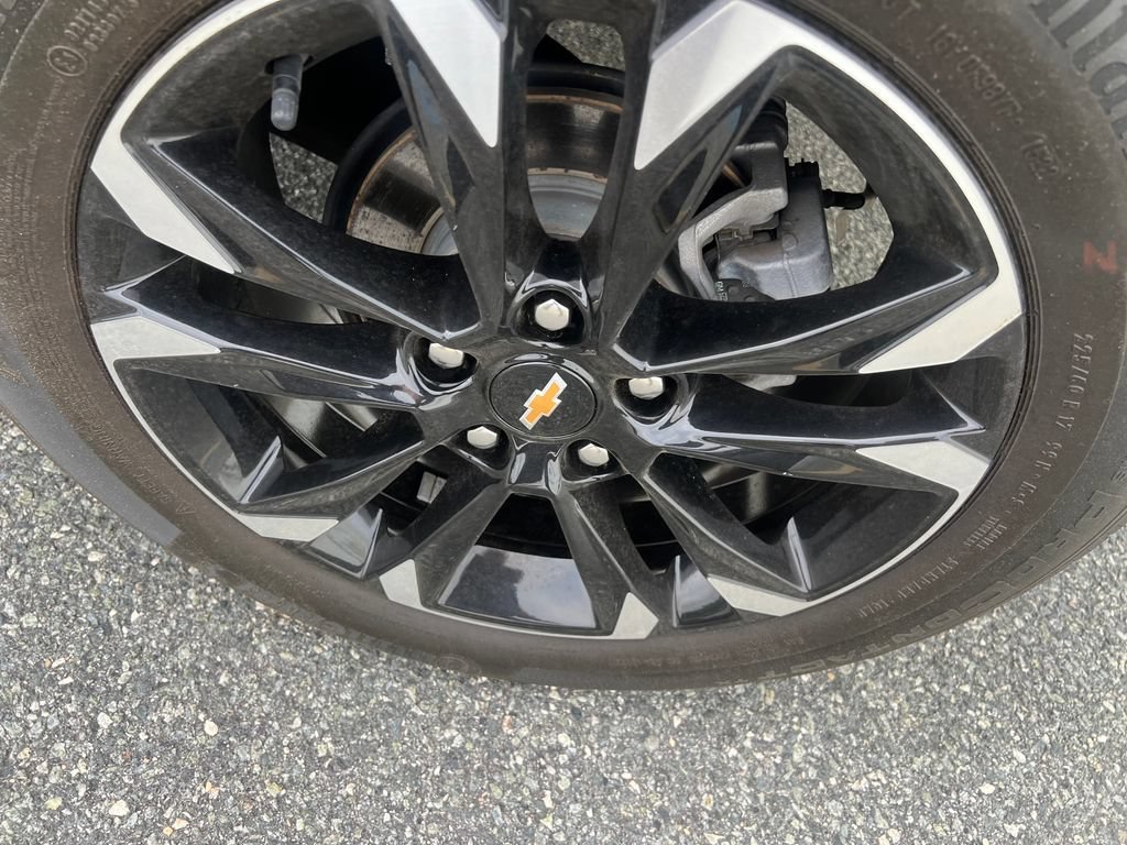 Certified Used 2023 Mosaic Black Metallic Chevrolet LT image 7