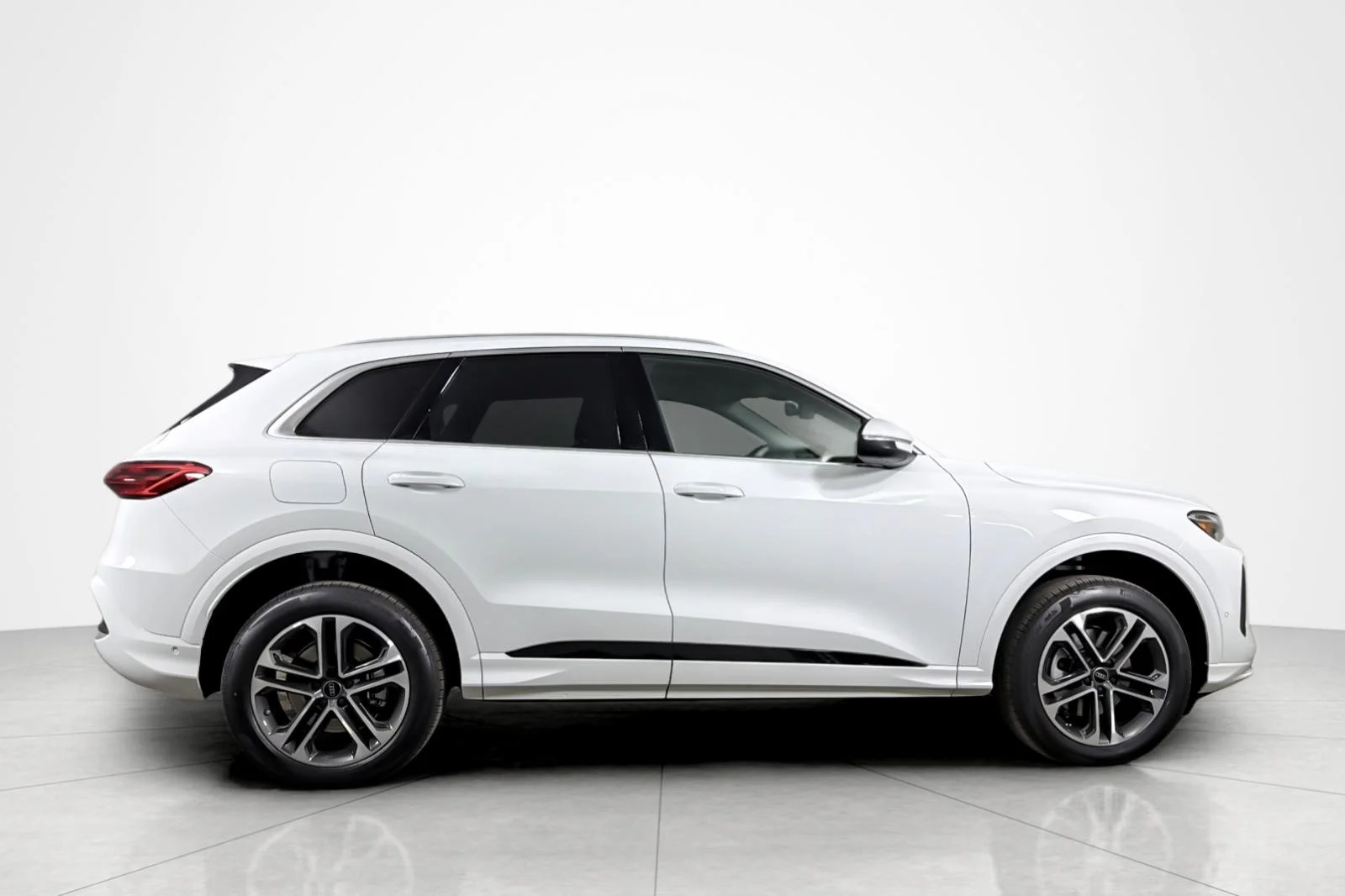 New 2026 Arkona White Audi Premium 2.0 TFSI quattro image 7