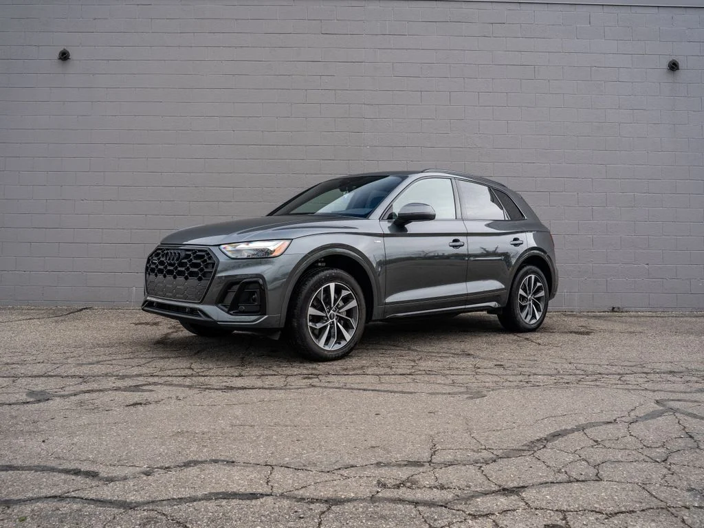 Used 2024 Gray Audi  image 1