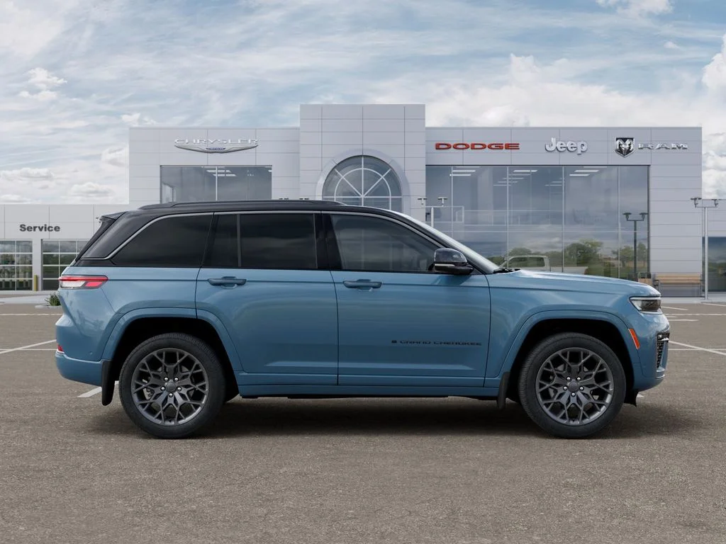New 2026 Steel Blue Exterior Paint Jeep Summit image 21