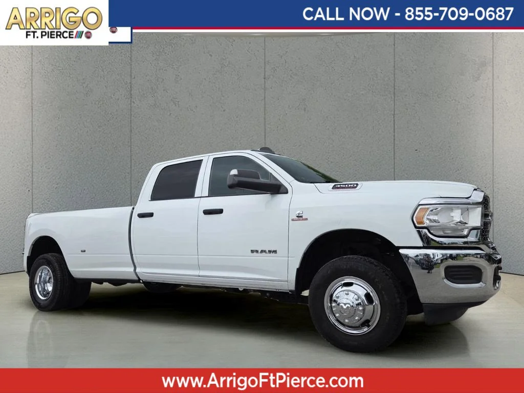 2022 RAM 3500 Tradesman 4X4 Crew Cab LWB's photo