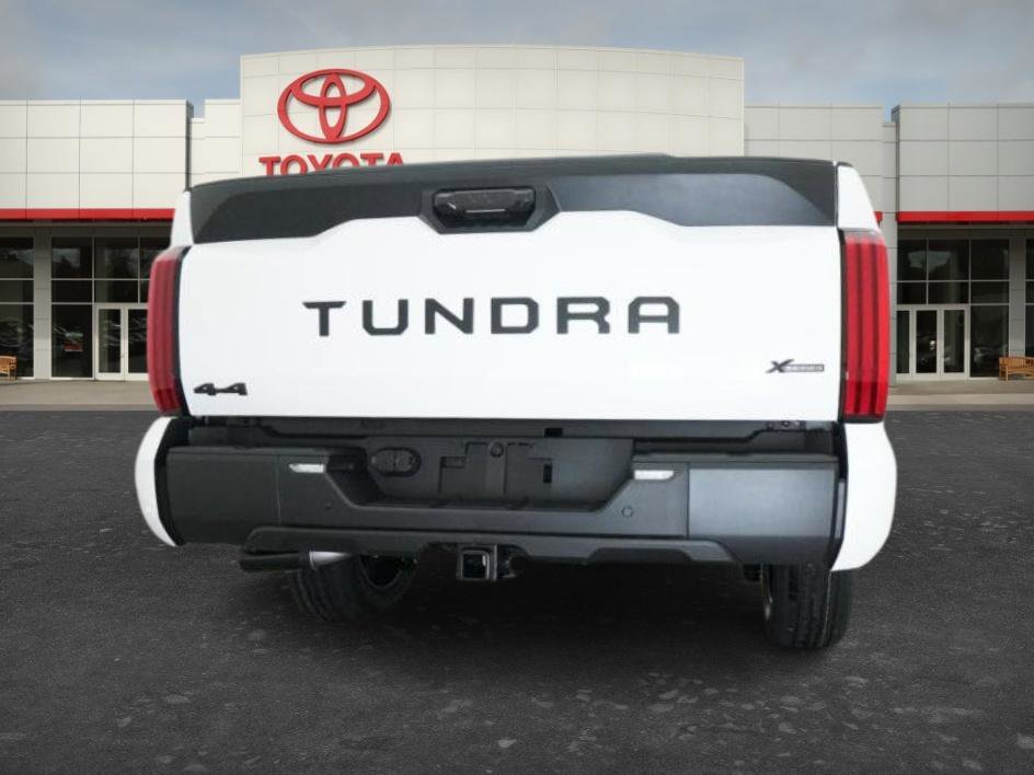 New 2026 Ice Cap Toyota SR5 image 9