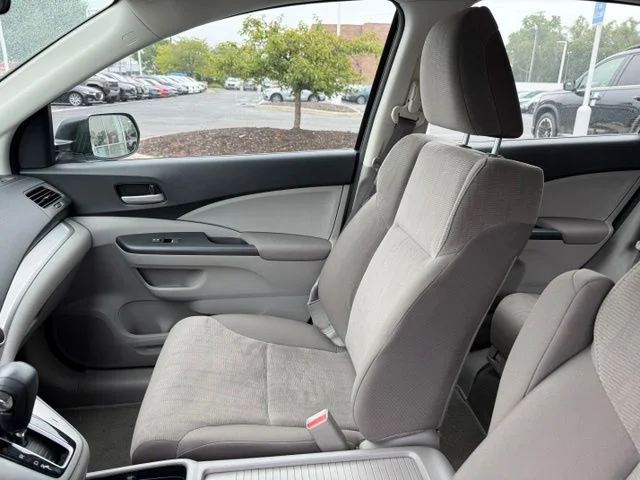 Used 2014 Alabaster Silver Metallic Honda LX image 14