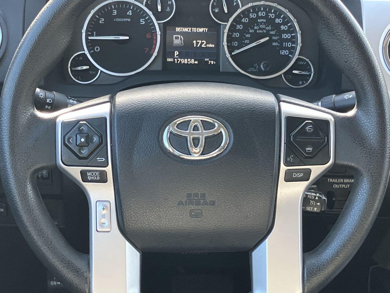 Used 2017 White (Super White) Toyota SR5 Double Cab 6.5 FT. image 18