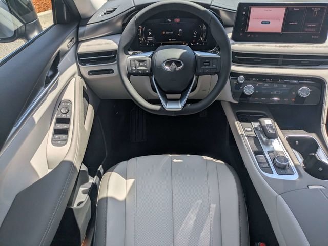 New 2027 GRAPHITE SHADOW INFINITI Pure FWD image 17