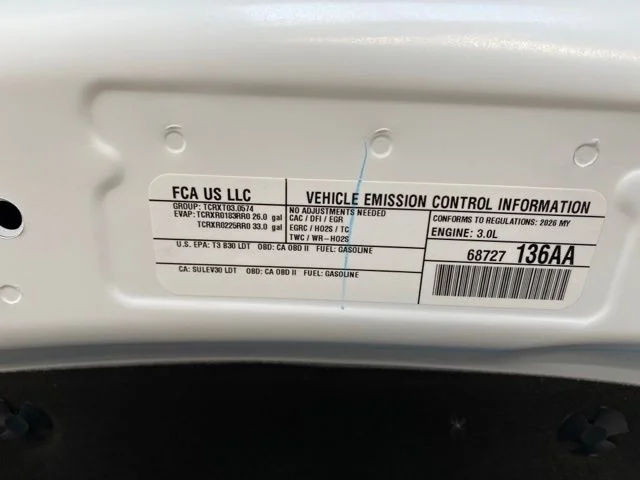 New 2026 Bright White Clear-Coat Exterior Paint RAM Big Horn/Lone Star image 25