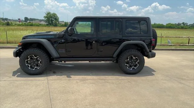 New 2023 Black Clear-Coat Exterior Paint Jeep Rubicon 4xe image 5