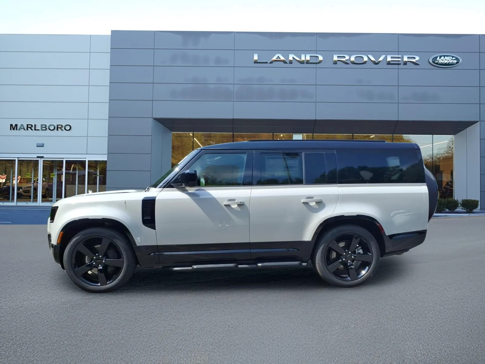 New 2026 Grey Land Rover 130 X-Dynamic SE image 6