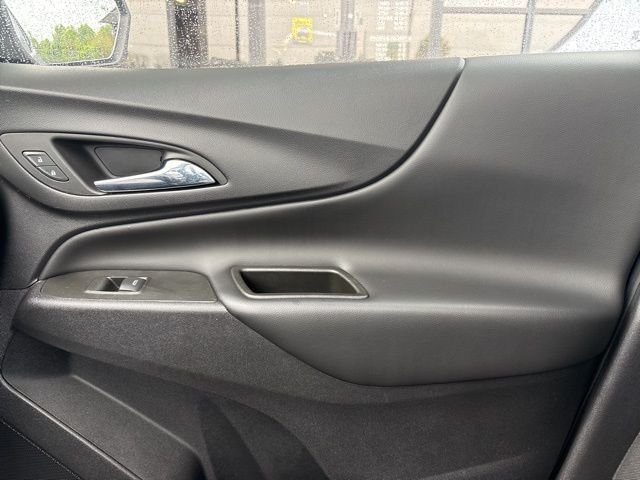 Used 2022 Black Chevrolet LT image 18