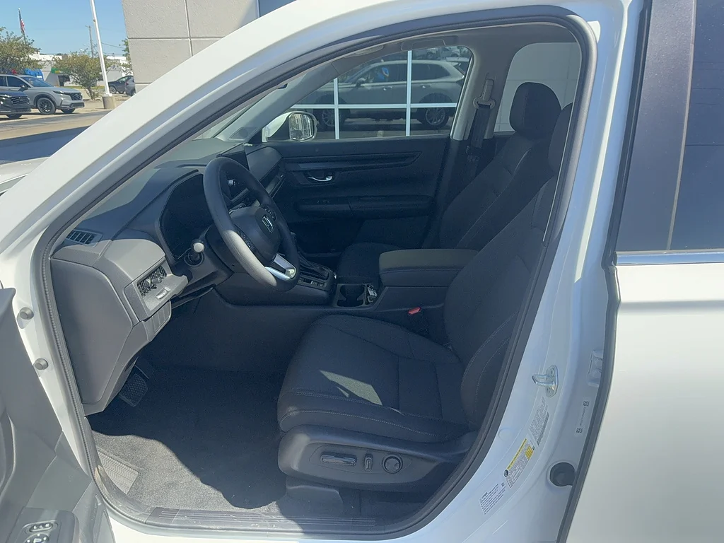 2027 Honda CR-V EX, photo 10 of 12