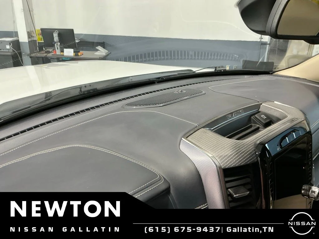 Used 2020 Bright White Clearcoat Ram Limited image 37