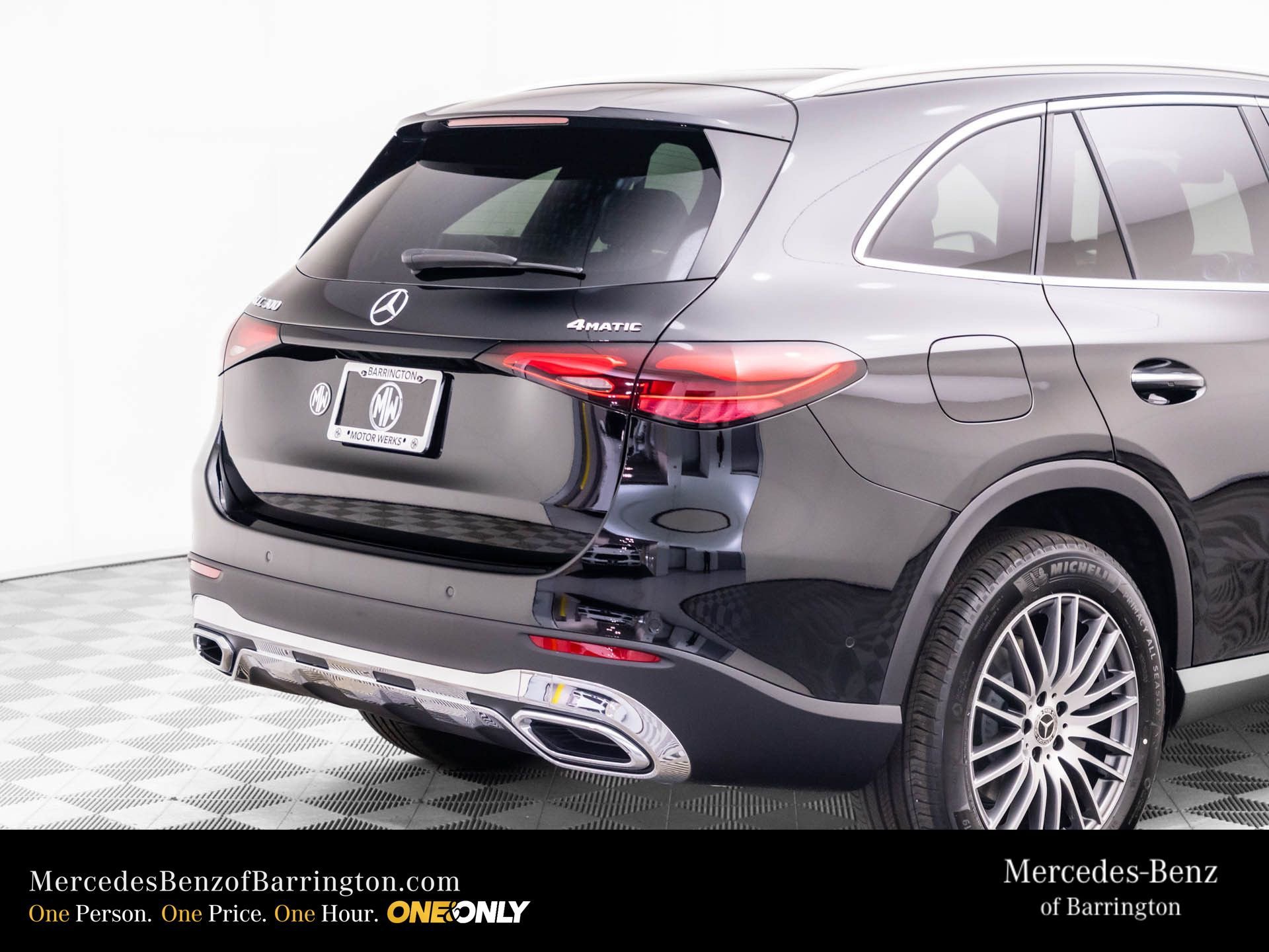 New 2026 Black Mercedes-Benz GLC 300 image 83